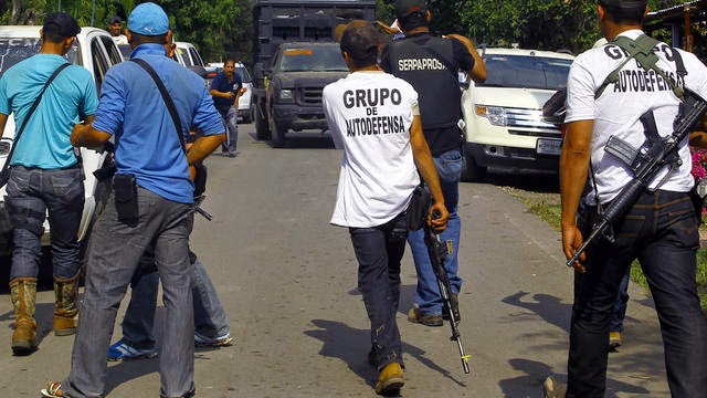 Photo of Mexico legalises vigilantes to fight cartels