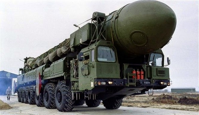 Photo of Russia Threatening To Drop Nuclear Bomb In Ukraine, Defense Minister Claims