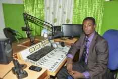 Photo of About Alfred Tetteh of J-life Fm