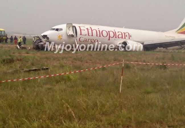 Photo of Ethiopian Cargo plane crash-lands at KIA