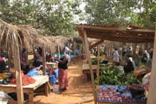 Photo of Business In 2016 Has Been Very Tough-Traders In Sunyani Bemoans
