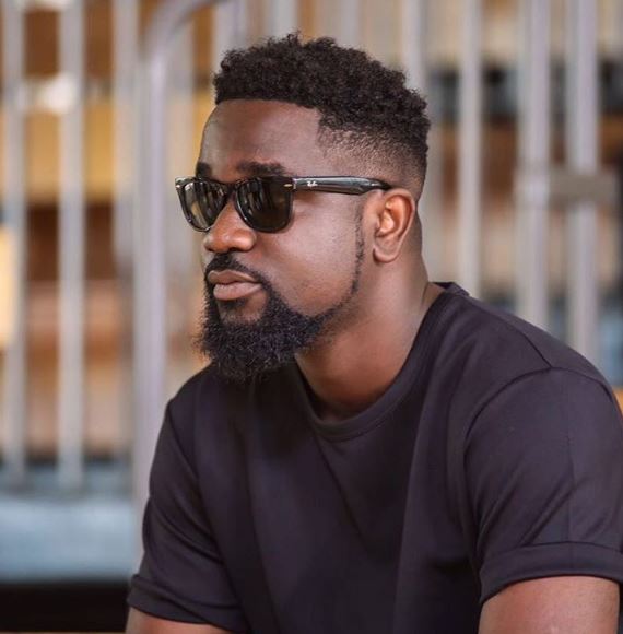 Photo of Pressure Won’t Force Me To Host My Concert At The O2 Arena; I Will Do It When The Time Is Right – Sarkodie