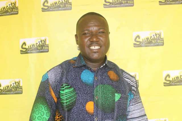 Photo of Black Boi Commends Suncity Radio Boss