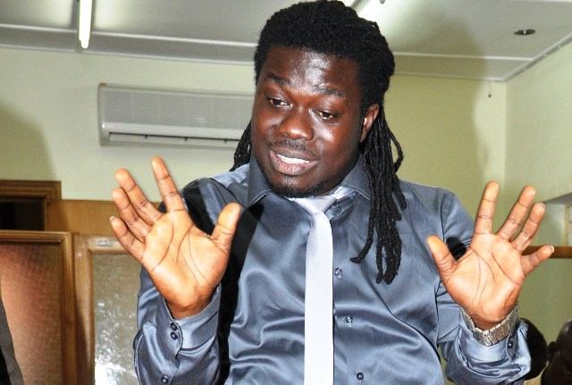 Photo of Video: Obour Preaches About ‘Faith’ In Church