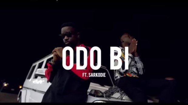 Photo of Stonebwoy – Odo Bi Feat. Sarkodie (Official Video)