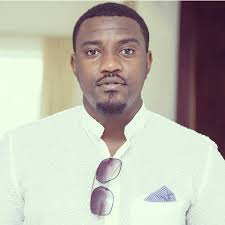 Photo of Video: John Dumelo Hailed For Directing Traffic At His Constituency