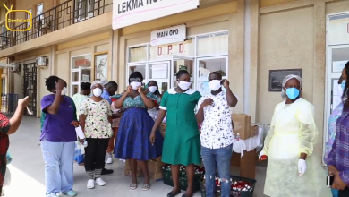 Photo of Tracey Boakye Donates Face Mask, Hand Sanitizers And Other Items To Lekma Hospital Following Coronavirus Outbreak