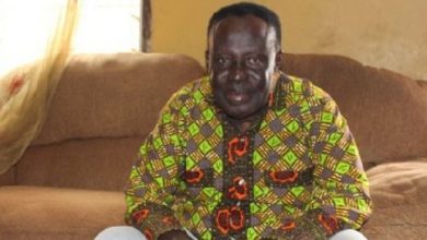 Photo of Osofo Dadzie’s Children Begs President Akufo-Addo To Give Him A State Burial