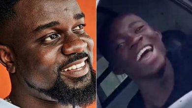 Photo of Star-struck Trotro Driver In Kumasi Shows Enormous Happiness After Seeing Sarkodie (Watch Video)