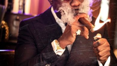 Photo of Sarkodie Reacts To Criticisms About His Cigar Photos