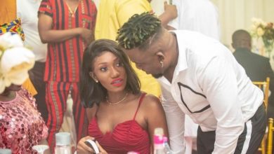 Photo of Wendy Shay Swells Bullet’s Head With Praises; Says Every Artiste Needs A Bullet