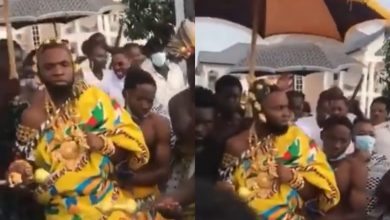 Photo of Video: Rev Obofour Enstooled As A Chief In Bortianor