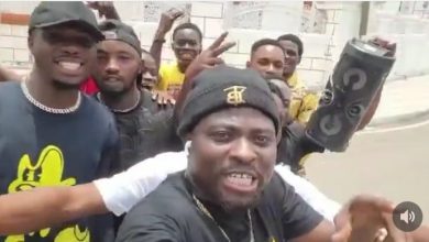 Photo of Brother Sammy Hits The Street To Prove His Versatility With A Gospel Drill (+Video)