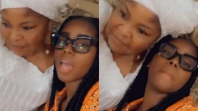 Photo of This Is Beautiful! Watch How MzVee’s Mother And Other Family Members Are Singing Her ‘Vanity’ Song