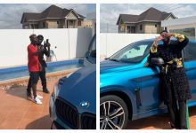 Photo of Medikal Receives A New Car, BMW X6 From Shatta Wale