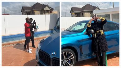 Photo of Medikal Receives A New Car, BMW X6 From Shatta Wale