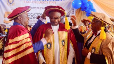 Photo of 750 Nigerian University Students Receive $950,000 From Billionaire Femi Otedola